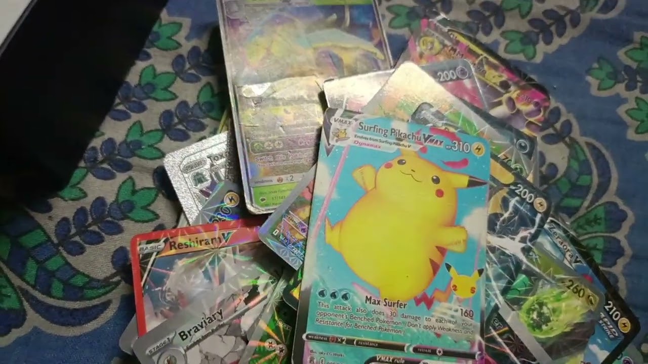 My new Pokemon cards collection's 💙💚