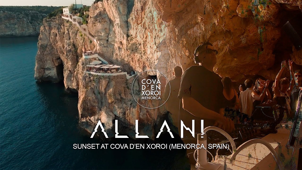 ALLAN! &ndash; Sunset at Cova d&rsquo;en Xoroi (Menorca) 🌅 | Boiler Style