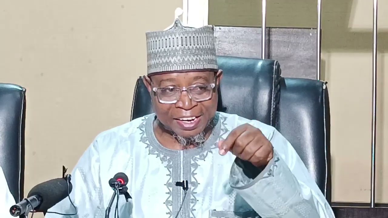Sahihul Bukhariy: Dr Shu'aibu Abubakar Idris AlMuhaddis