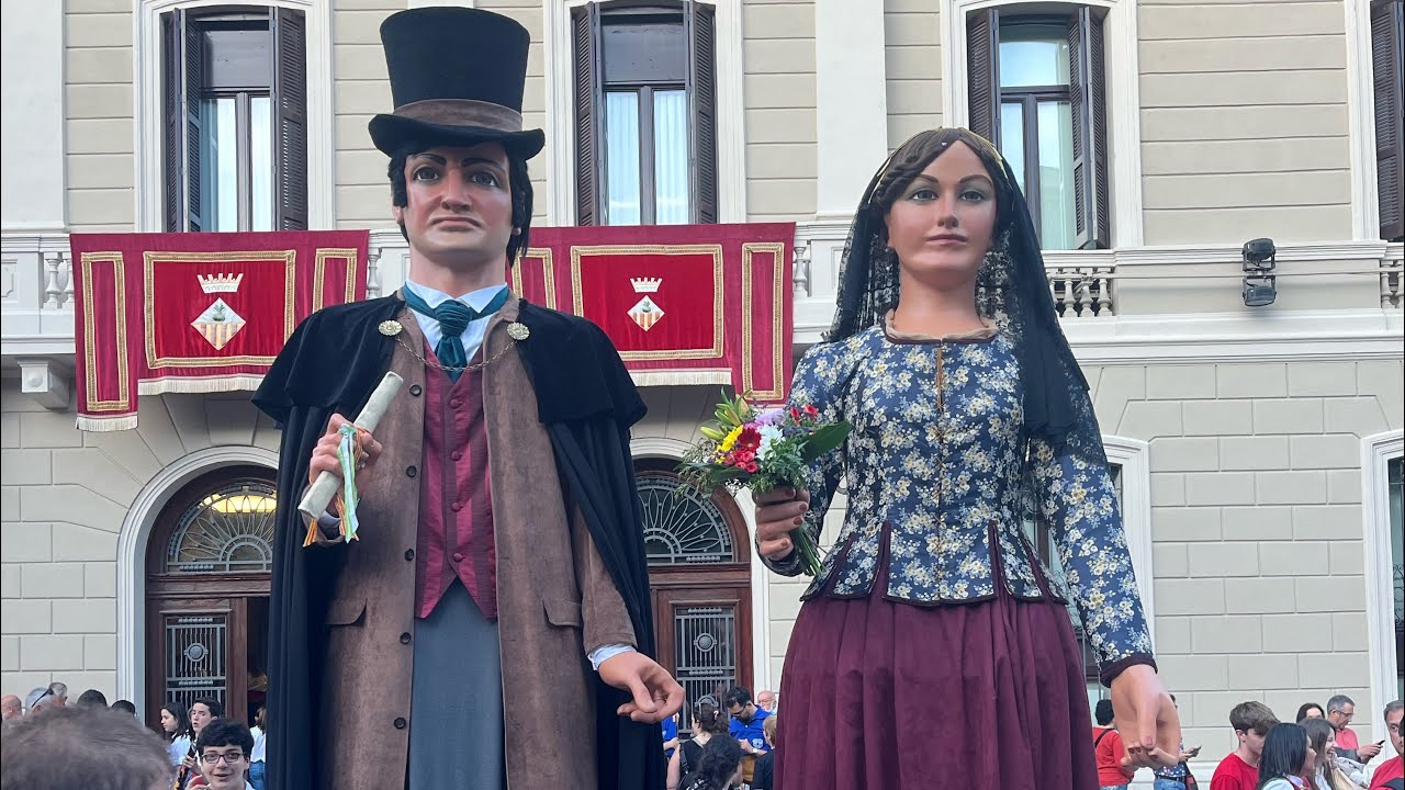 Cercavila - Reestrena dels gegants pubills de Sabadell