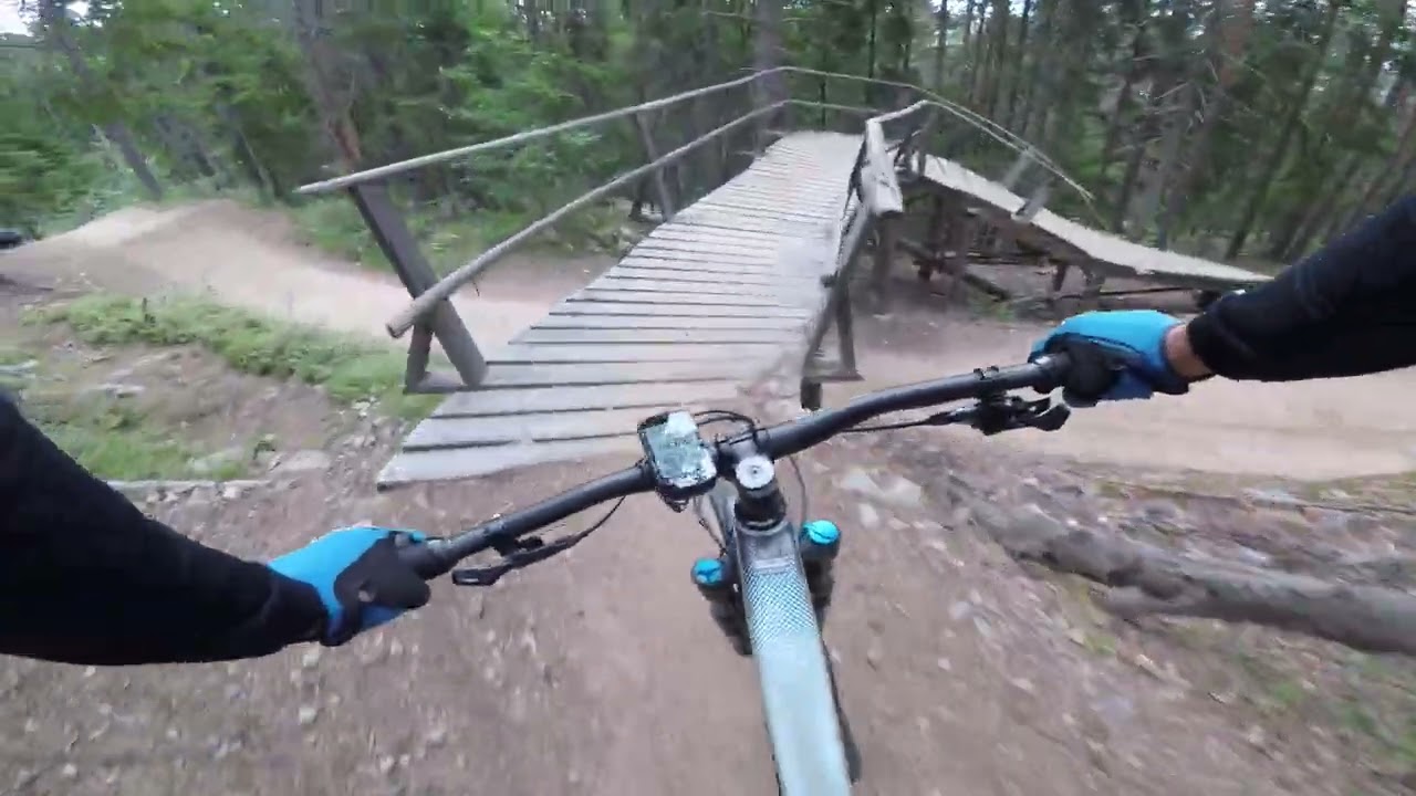 MTB DH Järvsö - En Tuff Brud (Röd)