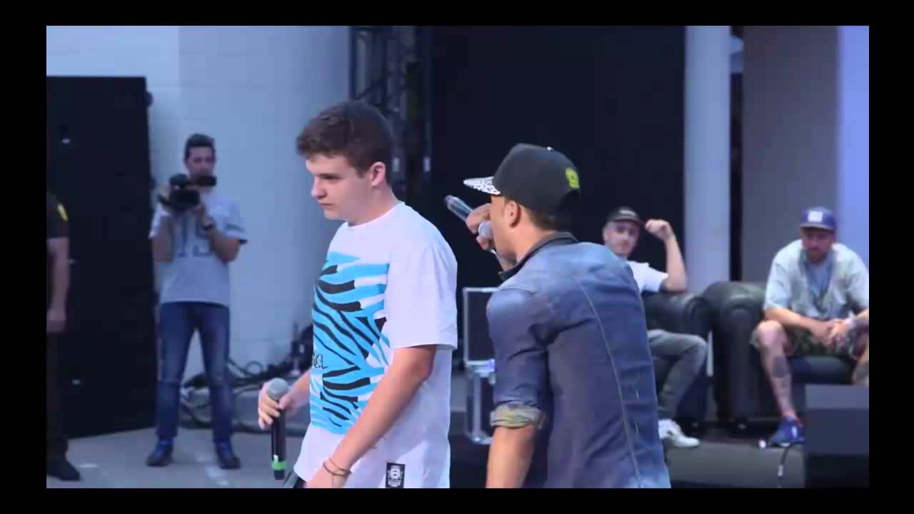 Instrumental Red Bull Batalla de Los Gallos [Arkano vs El Truco] 3 Round