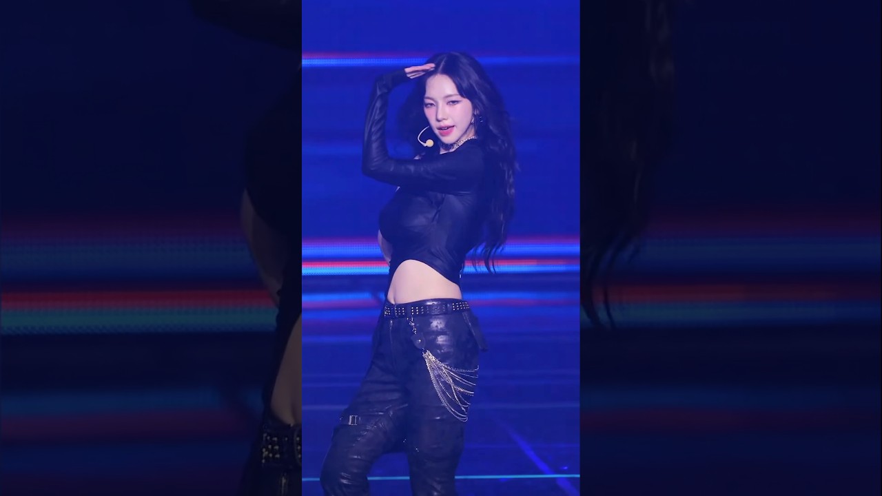 4/4 AESPA NEXT LEVEL⤴️KARINA FANCAM 📽 [LIVE TOUR SYNK : PARALLEL LINE 240629] 