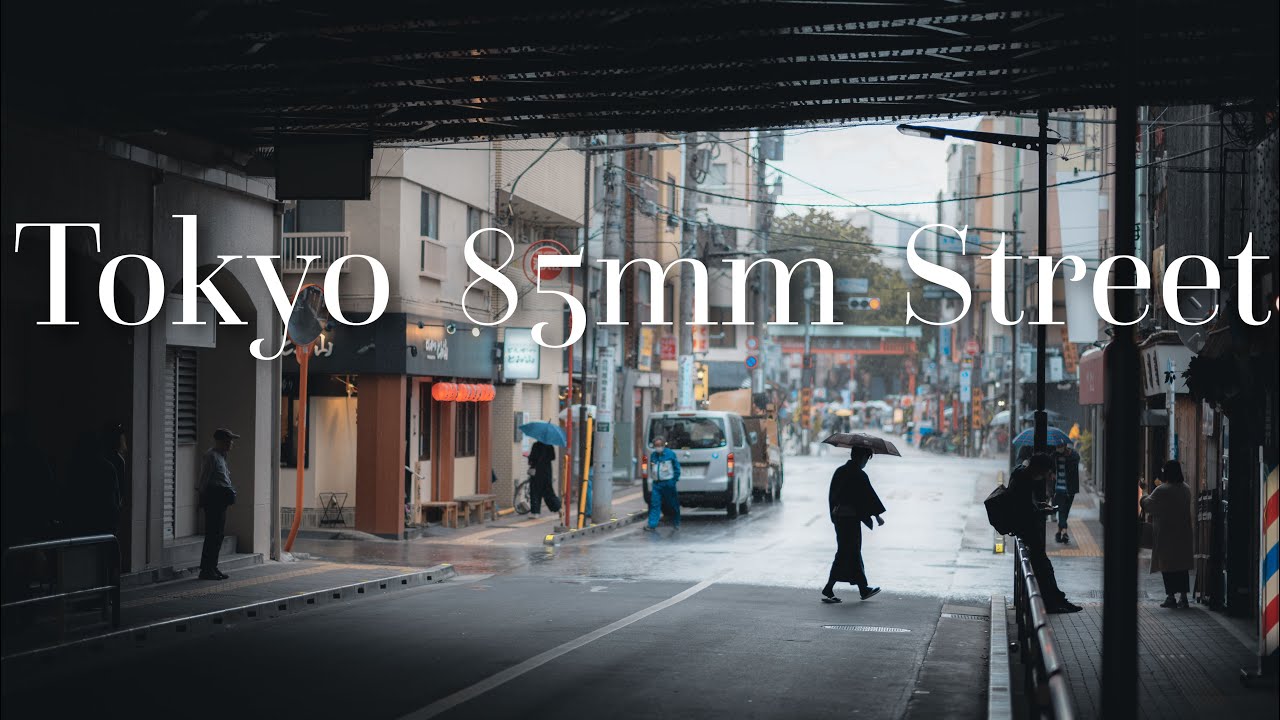 Tokyo Street Photography at 85mm