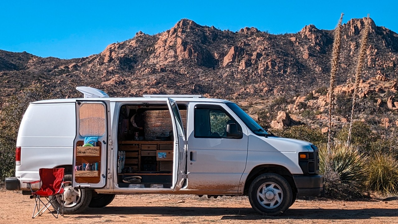 Budget Vanlife Tour After 5+ Years - Ford Econoline Van Tour