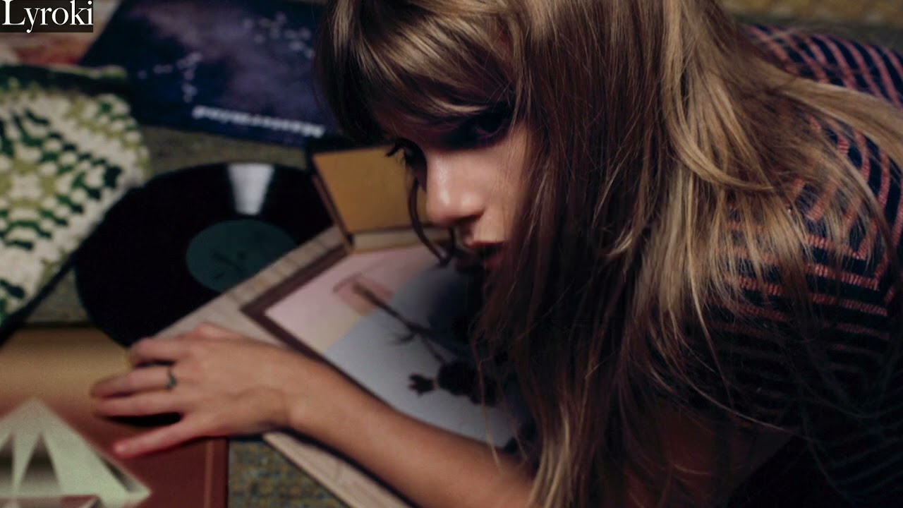Taylor Swift Labyrinth مترجمة
