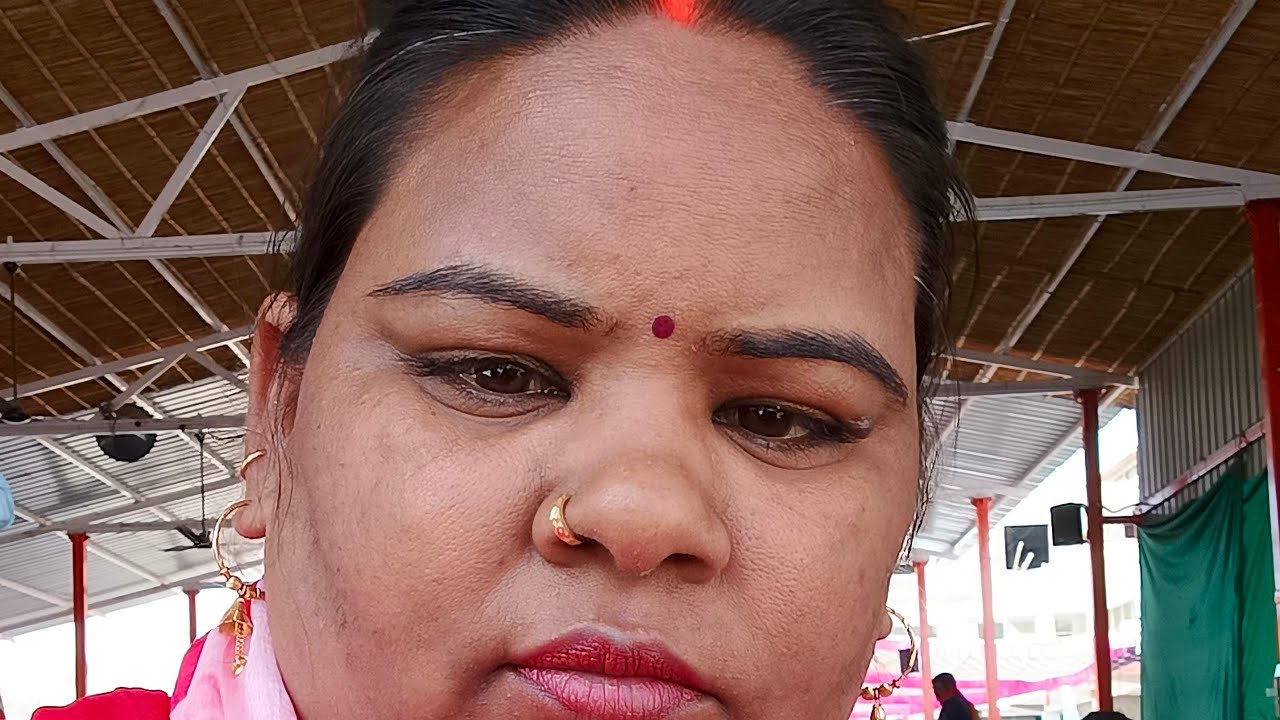 लाल धागे दरवार से सीधा लाइव दर्शन कीजिये