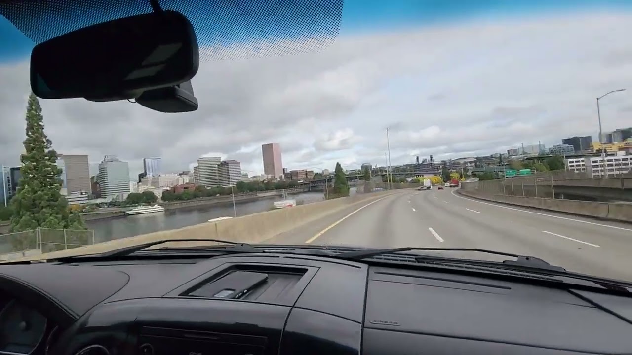 Bellos paisajes en oregon  y estamos en febrero  y siguen las lluvias   saludos 
