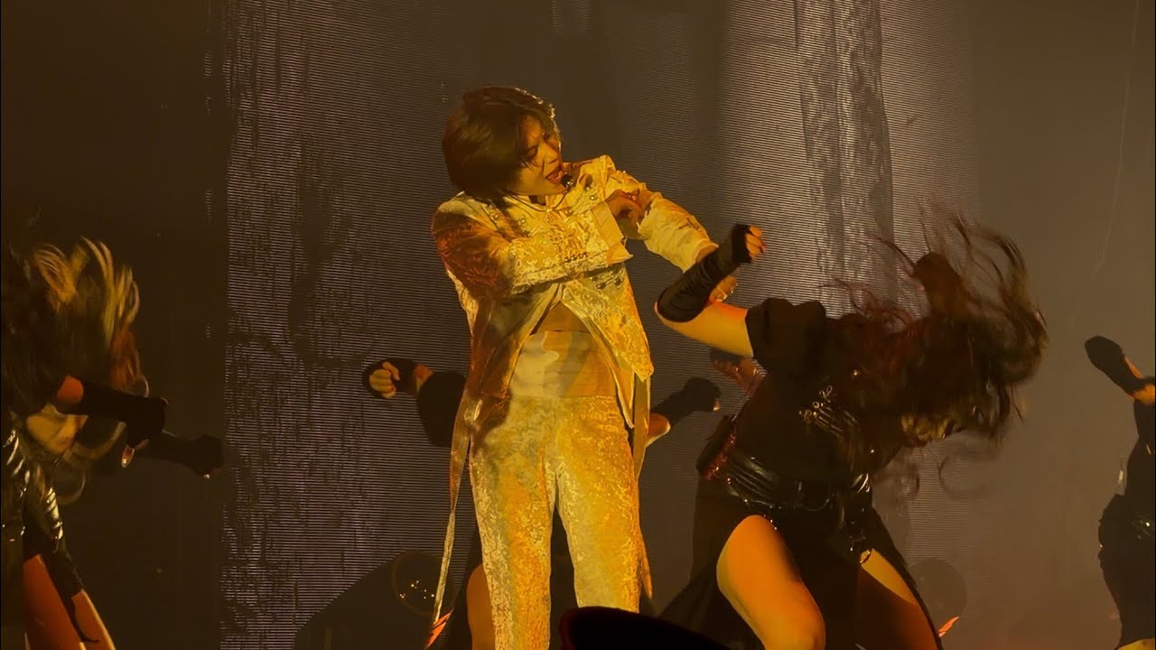 Shadow - TAEMIN [ VEIL in Las Vegas 260116 ]
