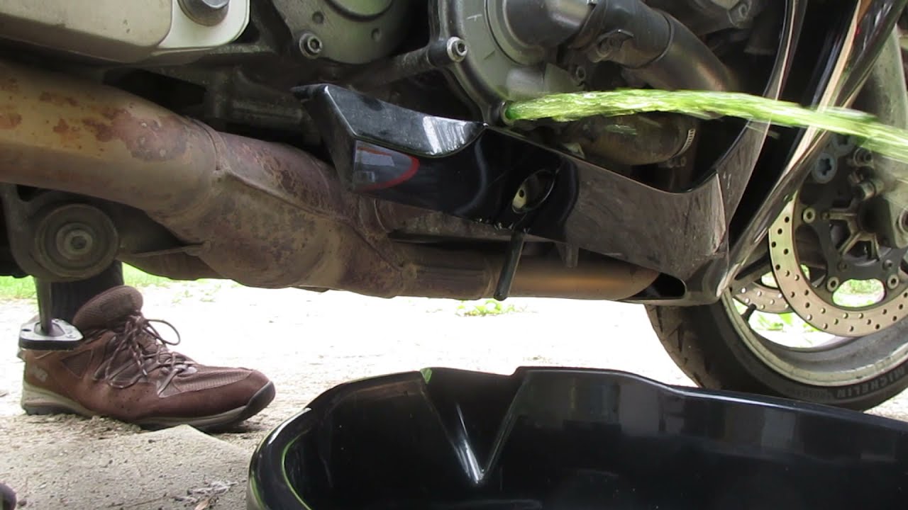 Fjr1300 2004 - Coolant Drain