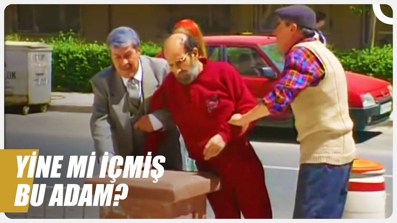 Baykuş Cemil Zil Zurna Sarhoş Oluyor! | Bizimkiler