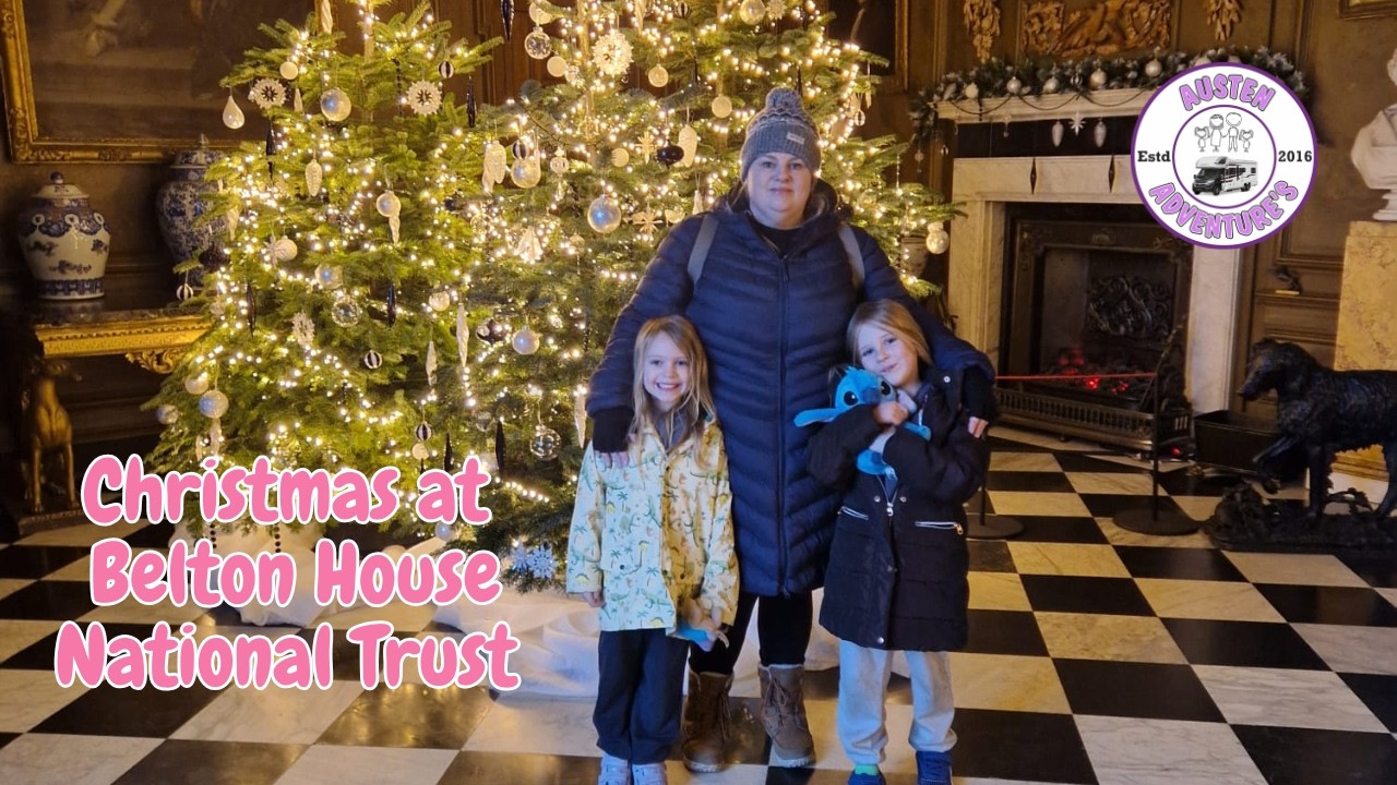 Belton house at Christmas