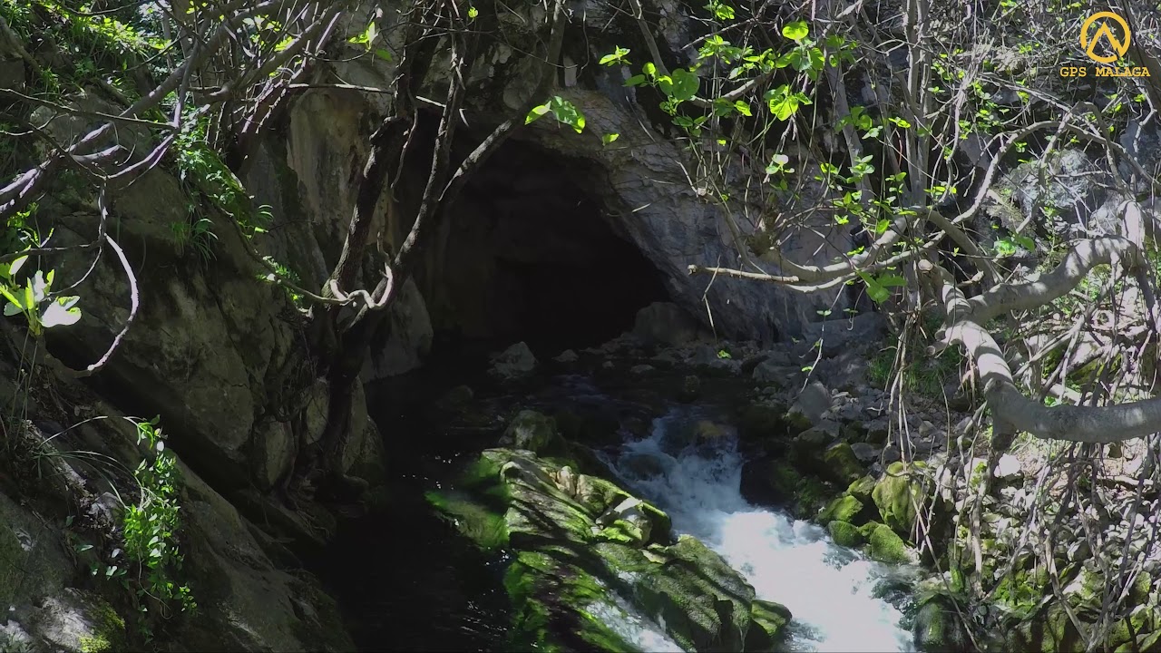 Surgencia de Zarzalones - Nacimiento de R&iacute;o Grande, Yunquera &iexcl;Vive la Monta&ntilde;a! &iexcl;Descubre M&aacute;laga!