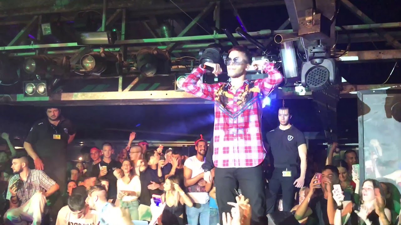 SFERA EBBASTA : SCOOTERONI