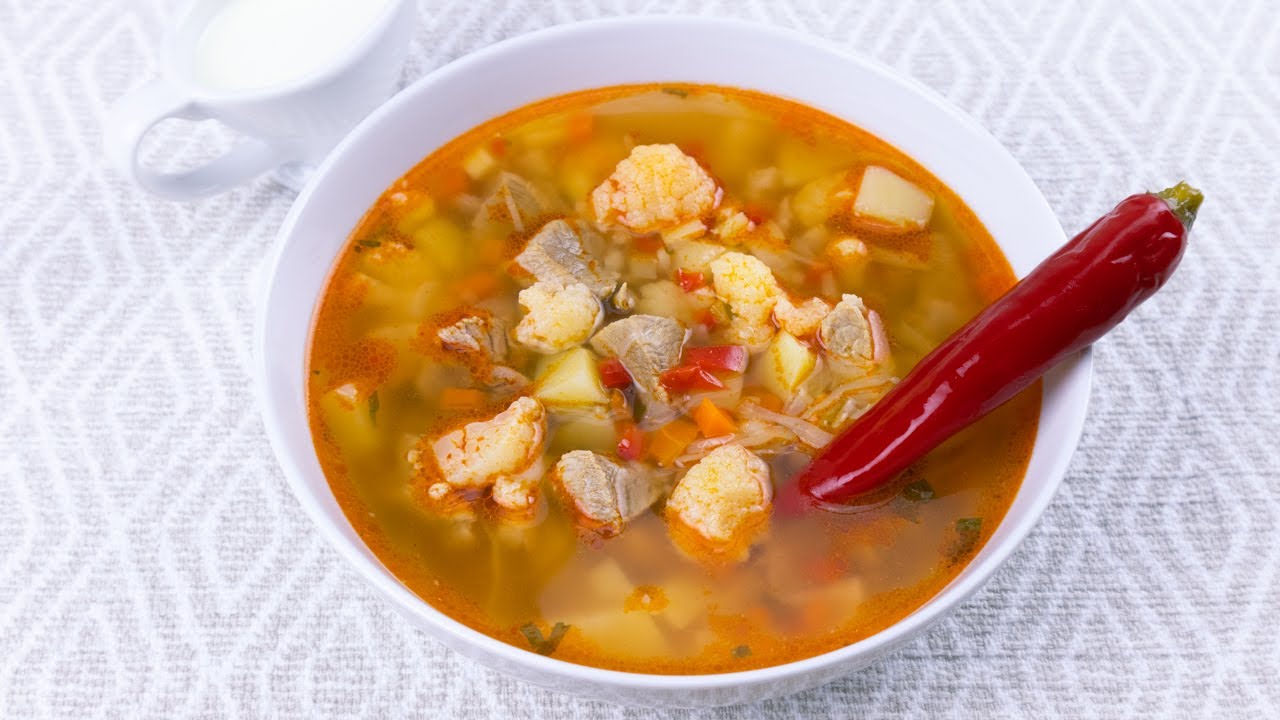 Ciorba taraneasca de porc din Ardeal | Ciorba ardeleneasca de porc