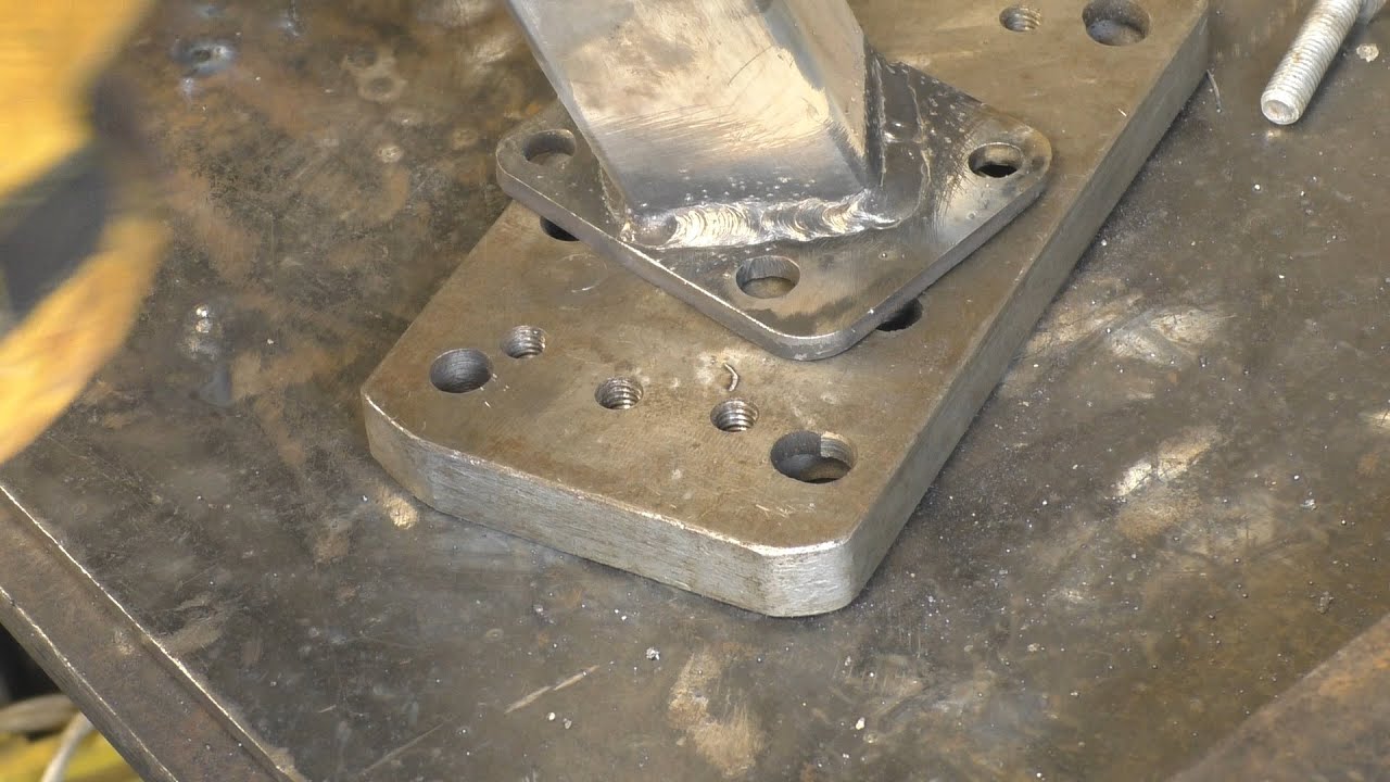 SNNC 403 P1    . Fiat / Ford Engine Mount Fabrication