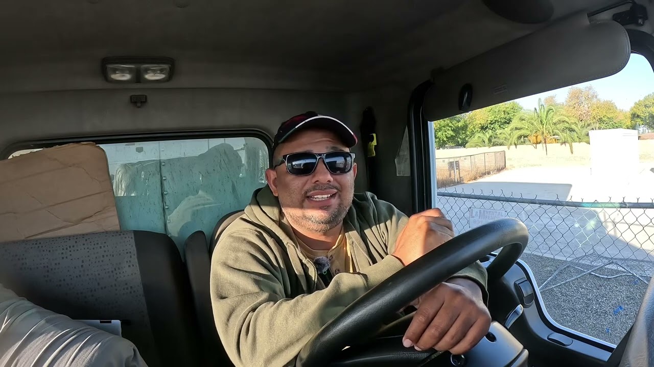 Es fácil empezar en el negocio del box truck? La verdad q nadie cuenta.