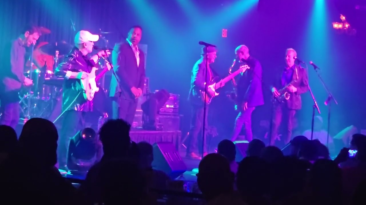 Average White Band  04/21/2023         Annual Event  @Birchmere                  Fabulous!