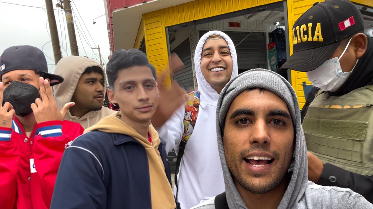LA POLICÍA NOS DETUVO 👮