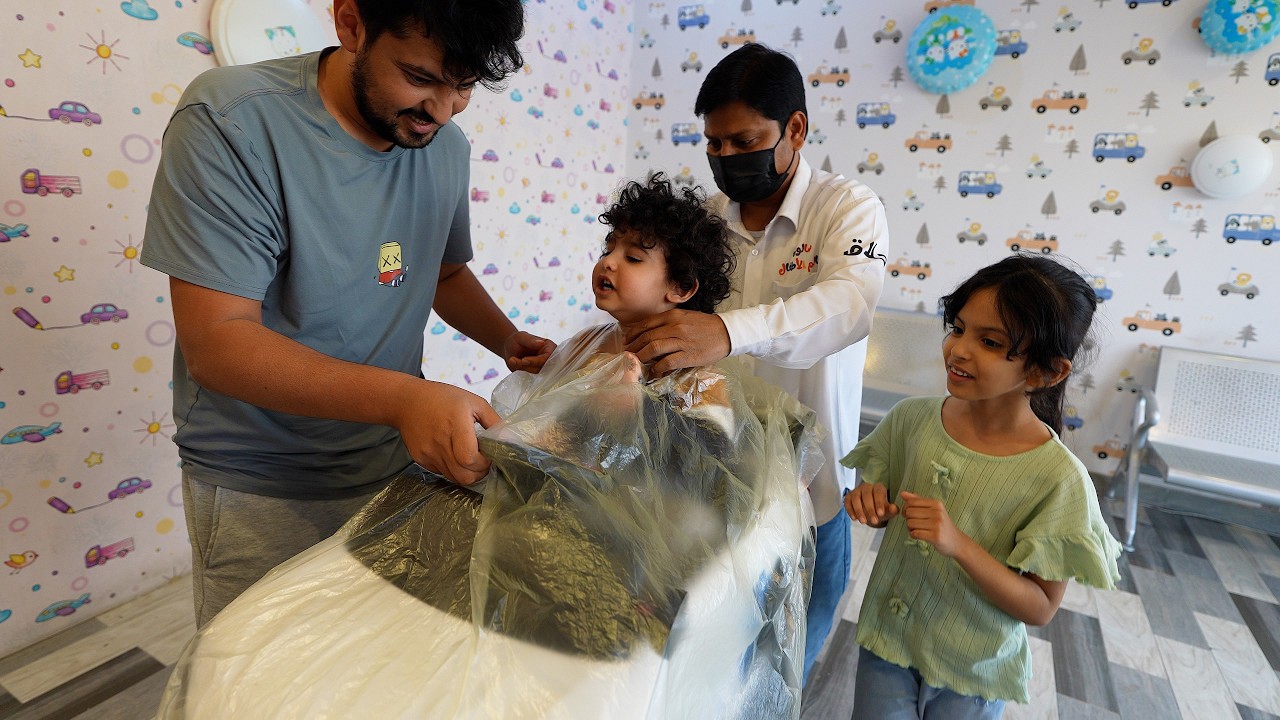 ساره ودحوم يحلقون حمودي شوفوا ايش صار !!