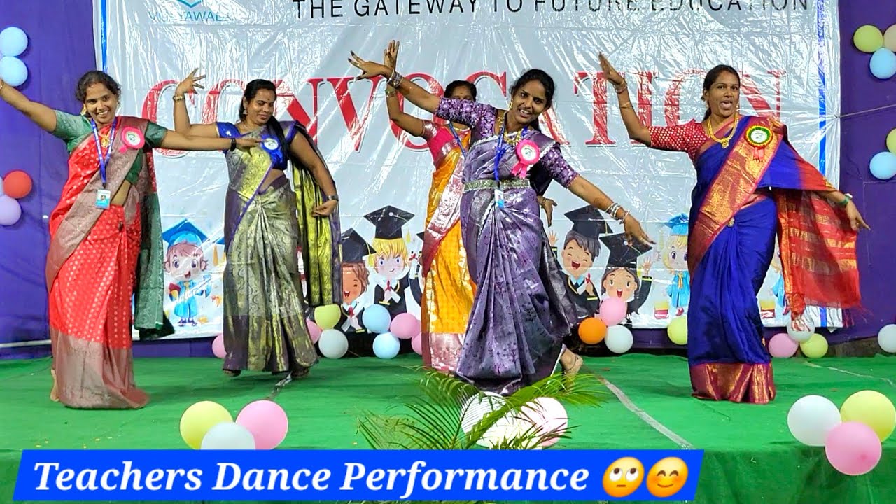 Teacher's Dance Performance in School | Remix Song | Ravindra Bharathi School