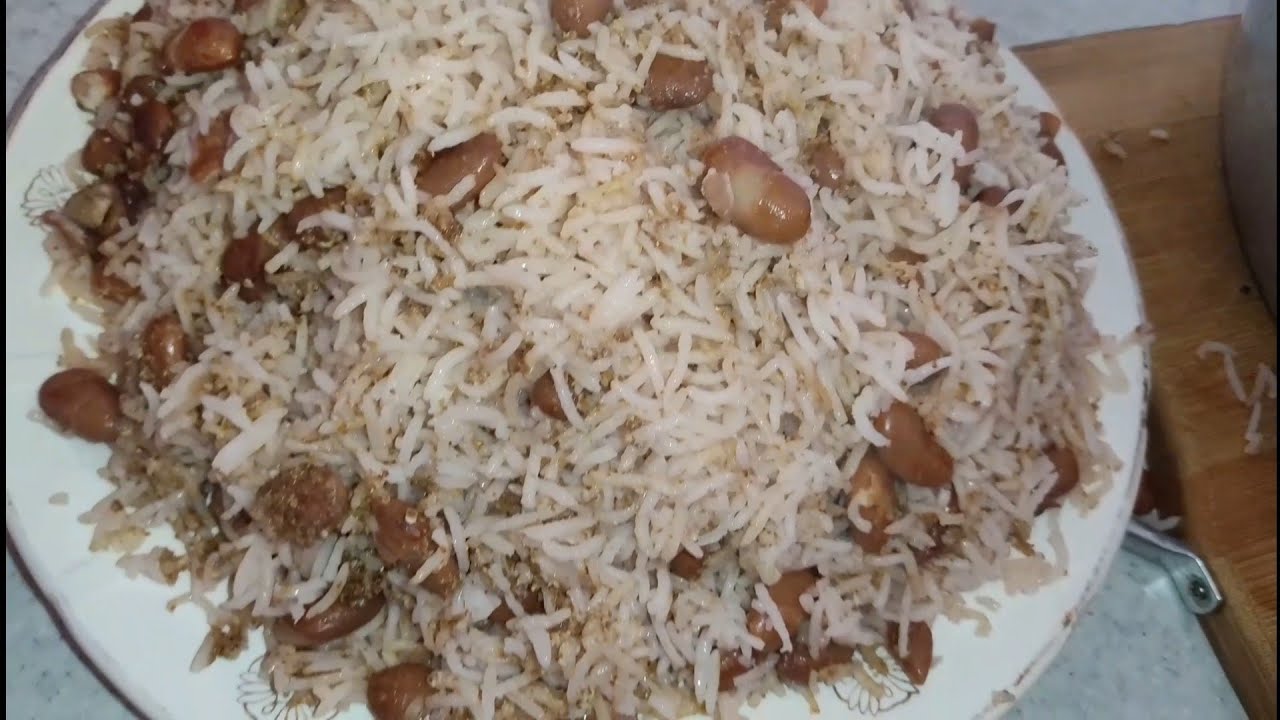 Lobyalı plov. Плов с фасолью.