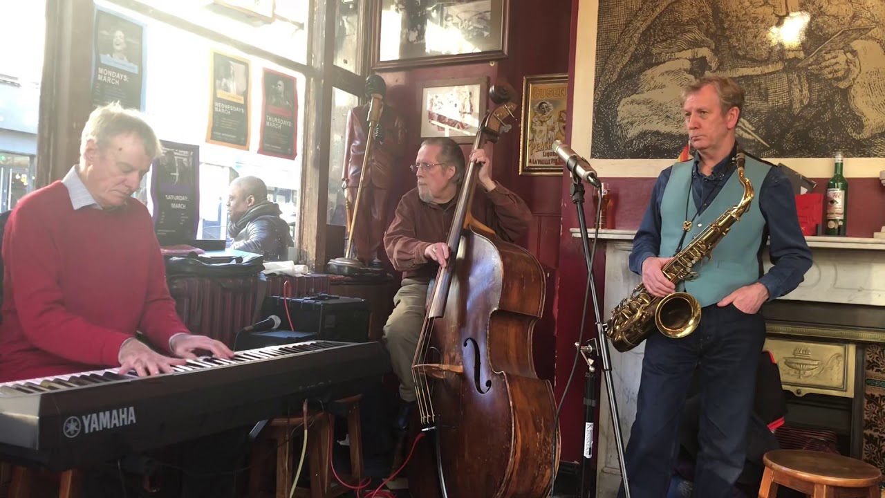Jilliana in Brighton at Paris House. 16.3.20.