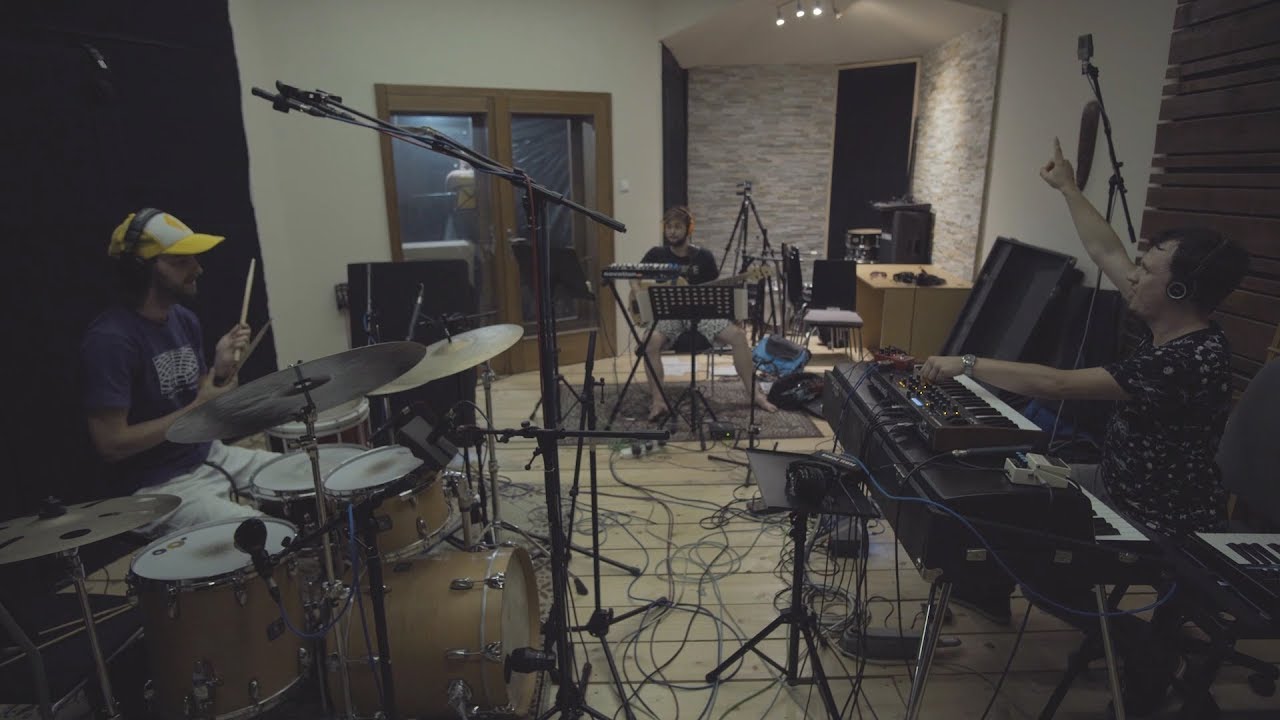 Common Playgrounds [studio documentary] - Tibor Feledi Kairos Quintet