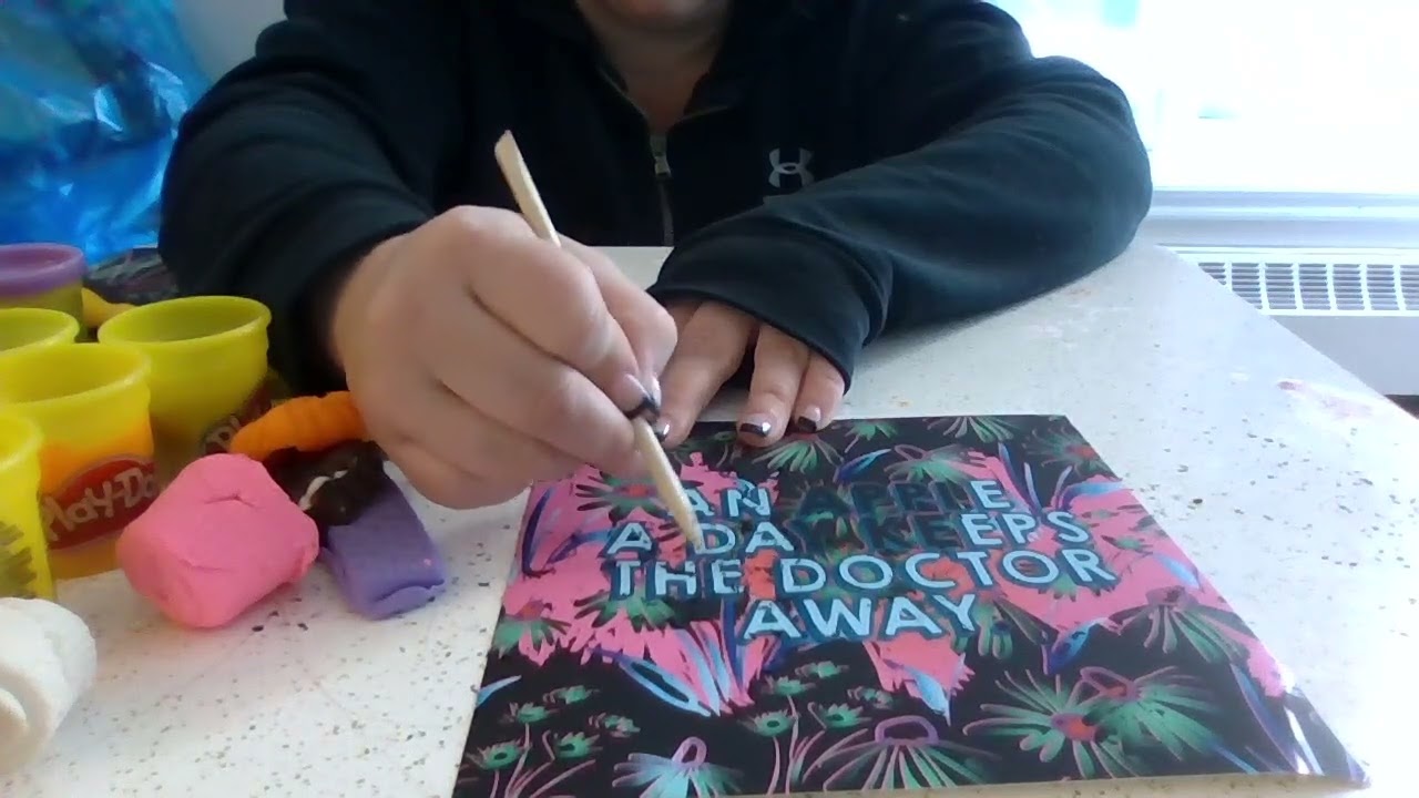 ASMR for anxiety.. scratching art #asmrscratching
