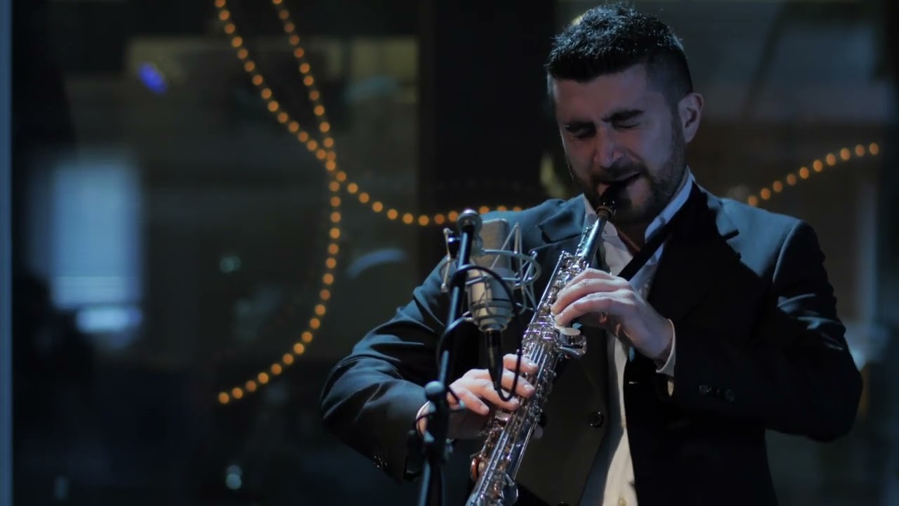 AnatomikDuo Il Postino Luis Bacalov