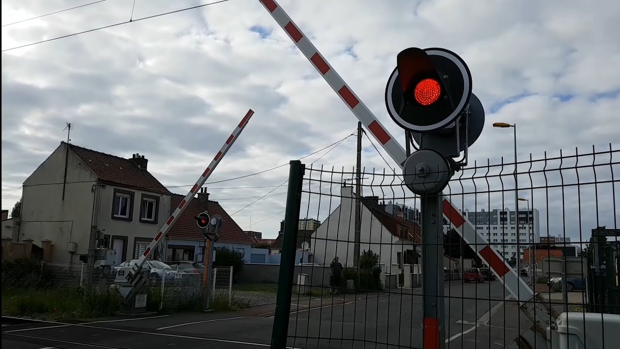 Beau-Marais Railway Crossing, Hauts-de-France