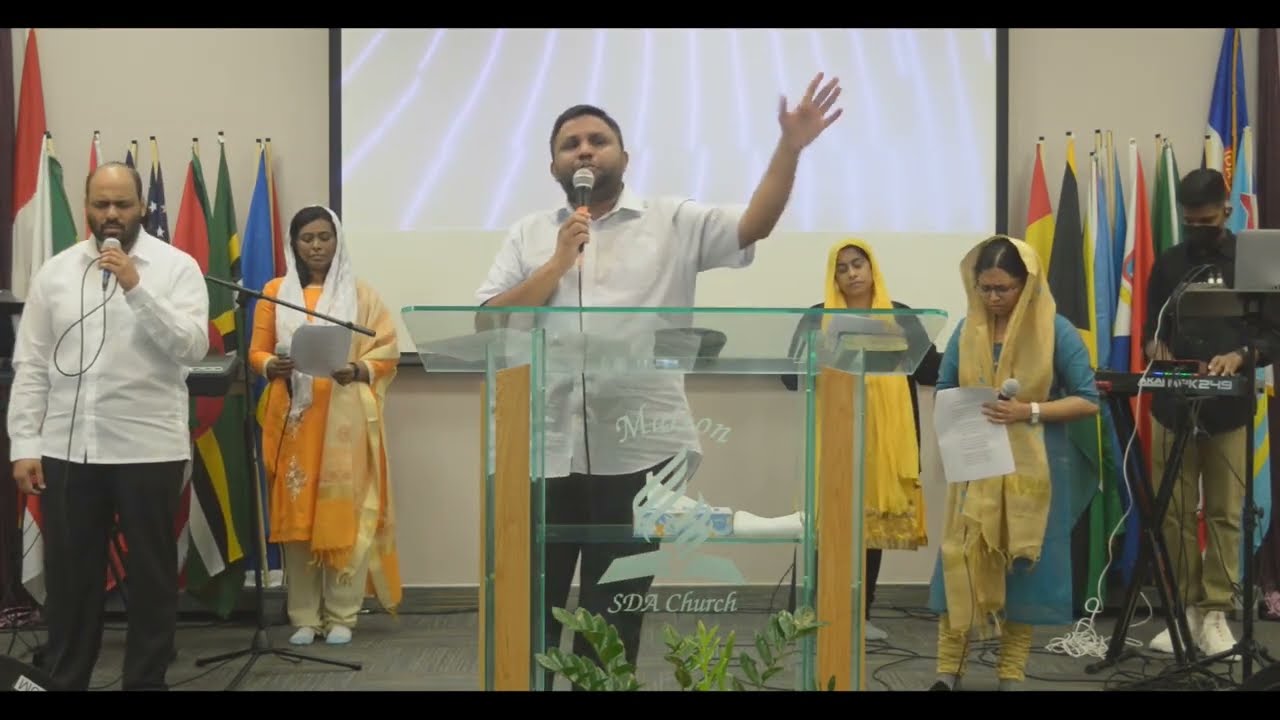 SARVA SRISHTIKALUM ONNAI I YESHU KRISTHU UYIRTHU JEEVIKKUNNU I SHALOM CHURCH I MALAYALAM WORSHIP
