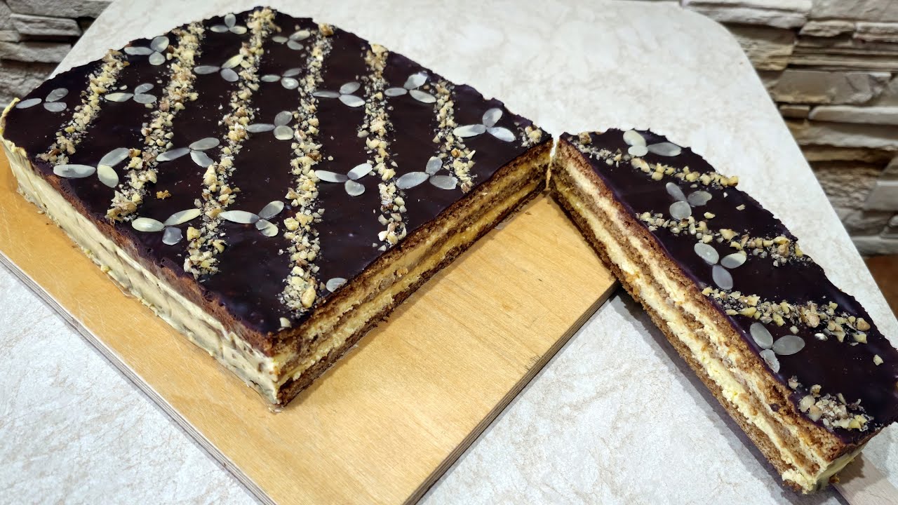 Wyjątkowy Miodownik z Masą Serową &ndash; Zawsze wychodzi i rozpływa się w ustach!