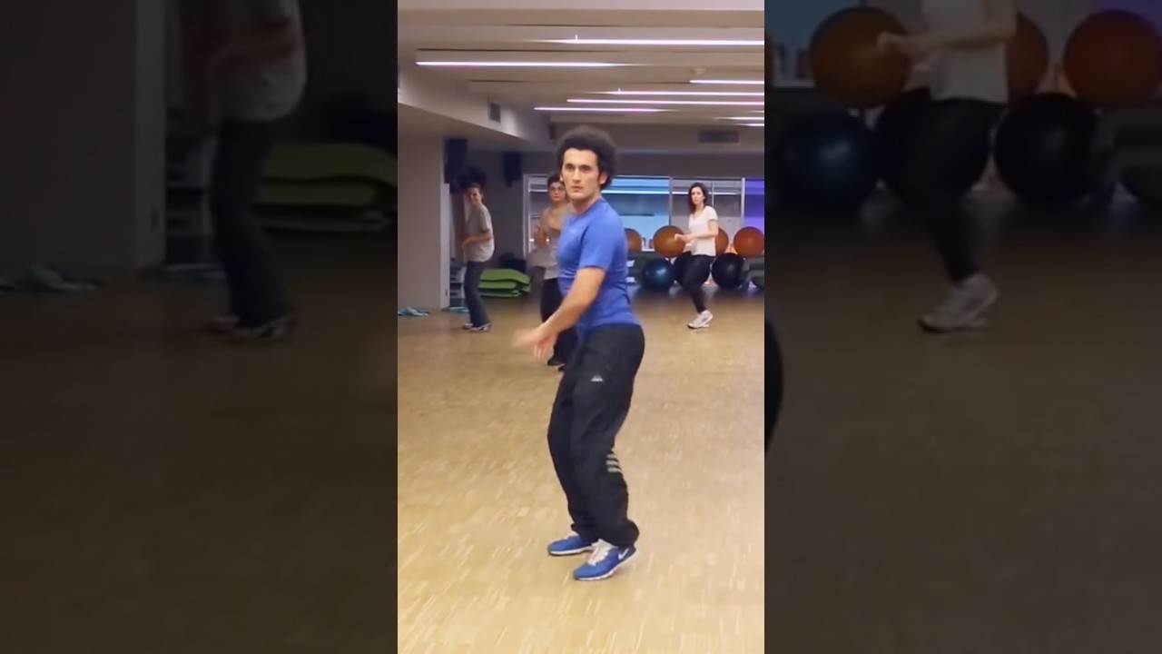 Erkan Hocam, kıvır kıvırsınız! 🤩👯&zwj;♂️ #referees #hakem #arabadagazpedal  #t&uuml;rkhakem #erkan&ouml;zdamar