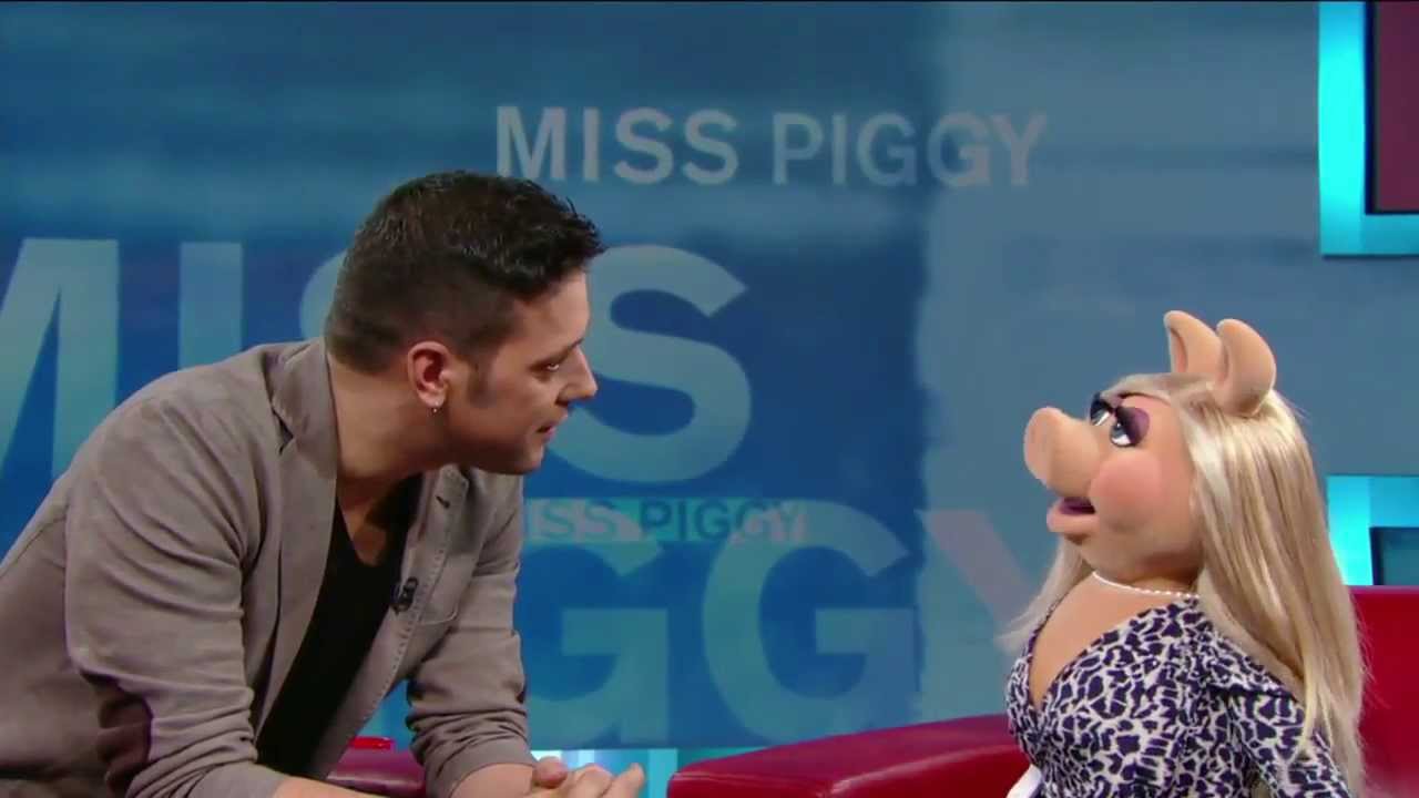 Miss Piggy on George Stroumboulopoulos Tonight: INTERVIEW