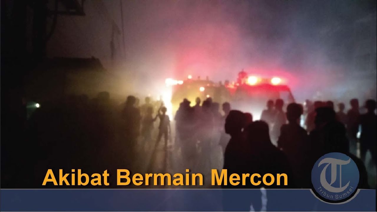Rumah Pengepul Rongsokan Terbakar Akibat Bermain Mercon di Plaju Palembang