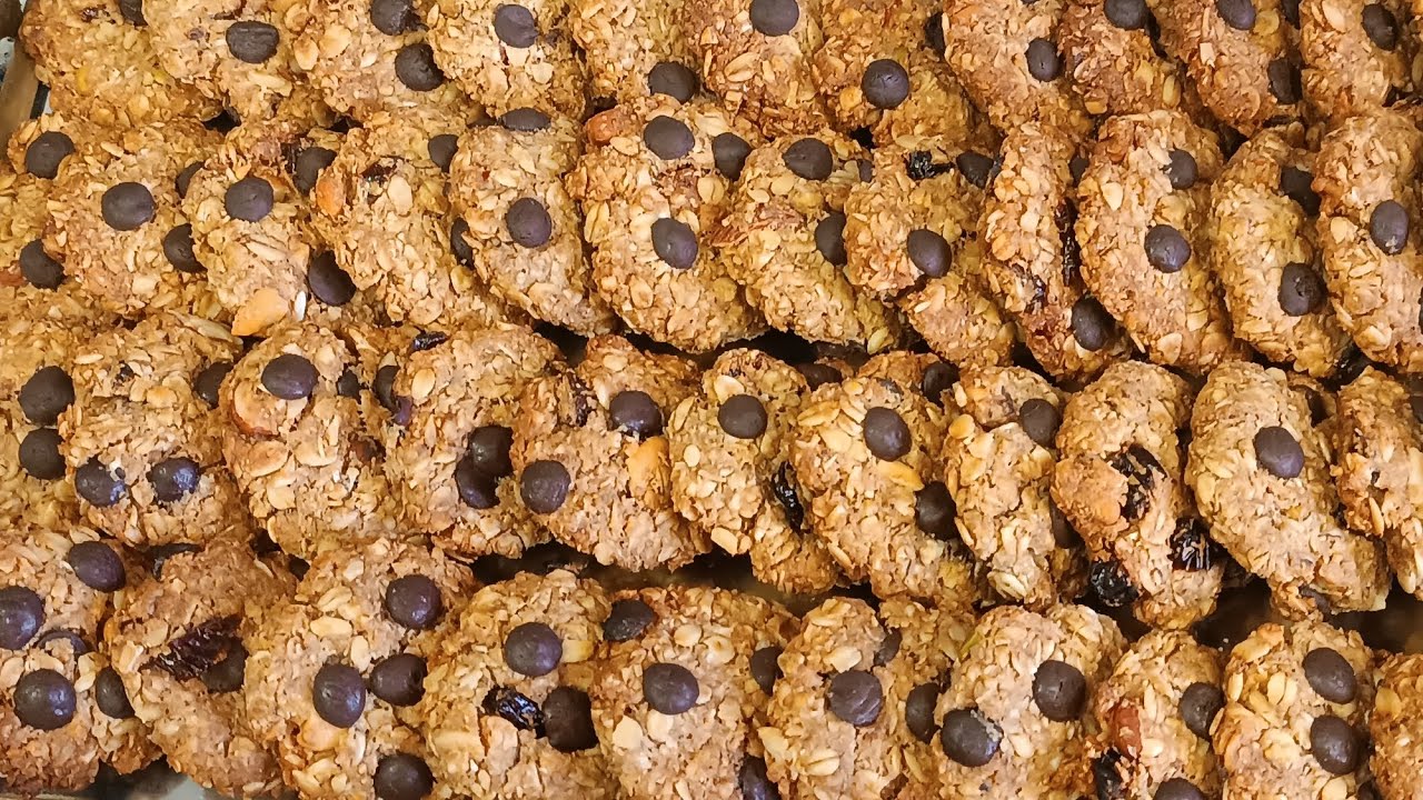 كوكيز صحي بالشوفان والمكسرات