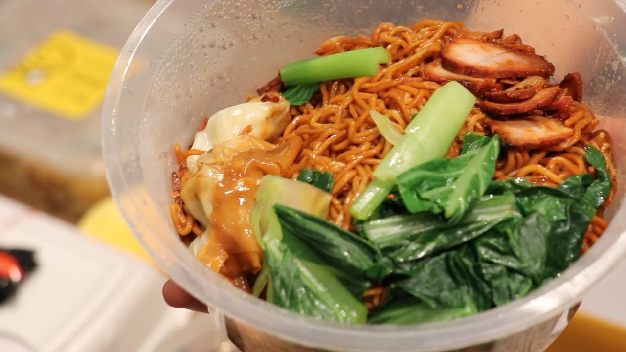 Singapore Hawker / Street Food!  Honest Bee Delivery Food Mukbang!
