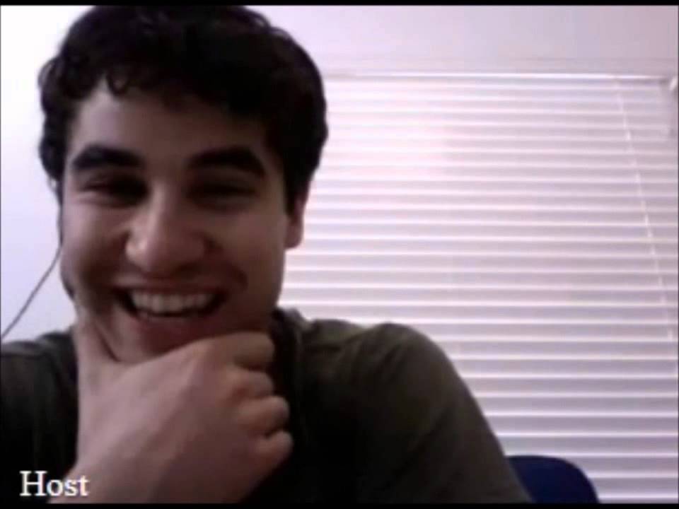 Reasons to Love Darren Criss #2 - He Can Speak Lots Of Languages