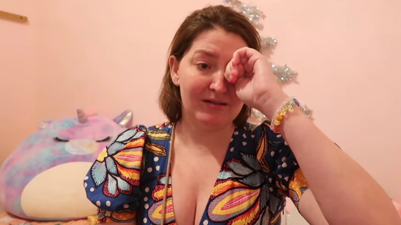 Cancer Pain Appt. - Not Myself - Vlogmas Day 5