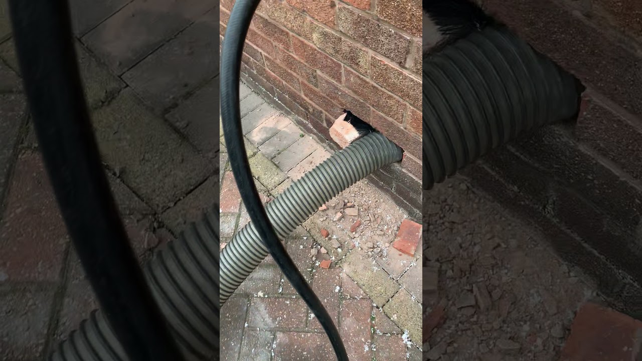 Cavity wall insulation extraction