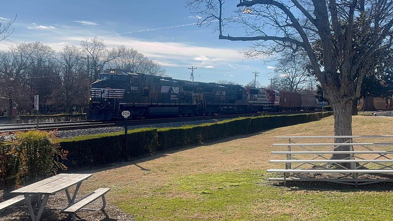 Last Trains of 2025 Feat A Triple Header 75 & NS 9-1-1
