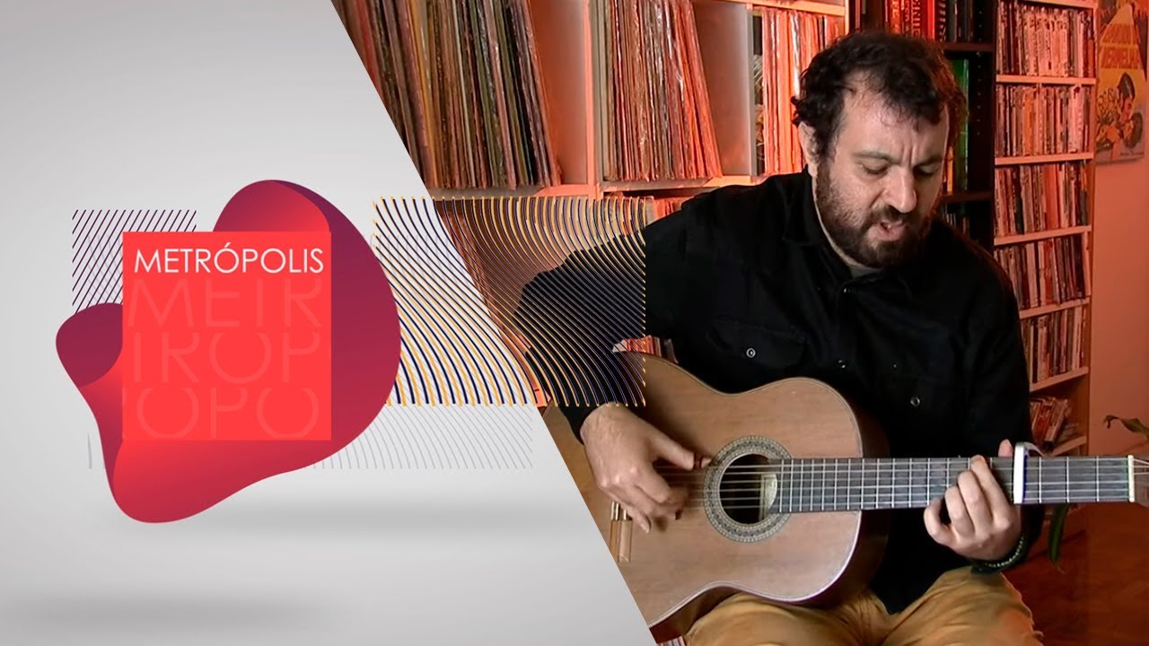 Kiko Dinucci d&aacute; espa&ccedil;o ao viol&atilde;o em novo trabalho, 'Rastilho' | M&uacute;sica