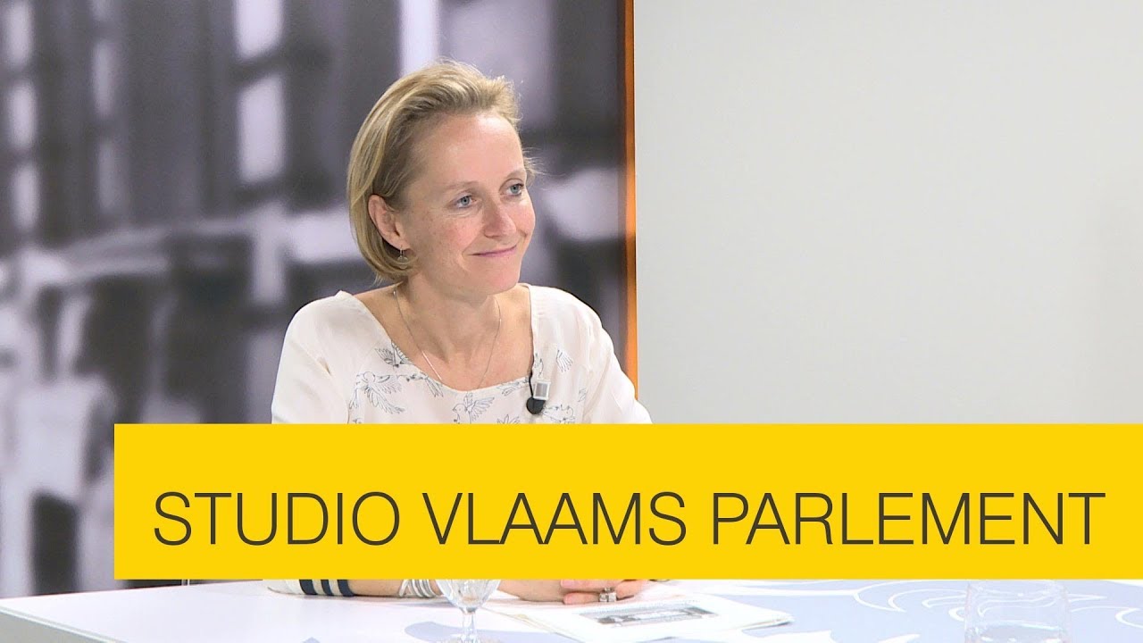 Studio Vlaams Parlement: Annick De Ridder over vrouwenrijscholen