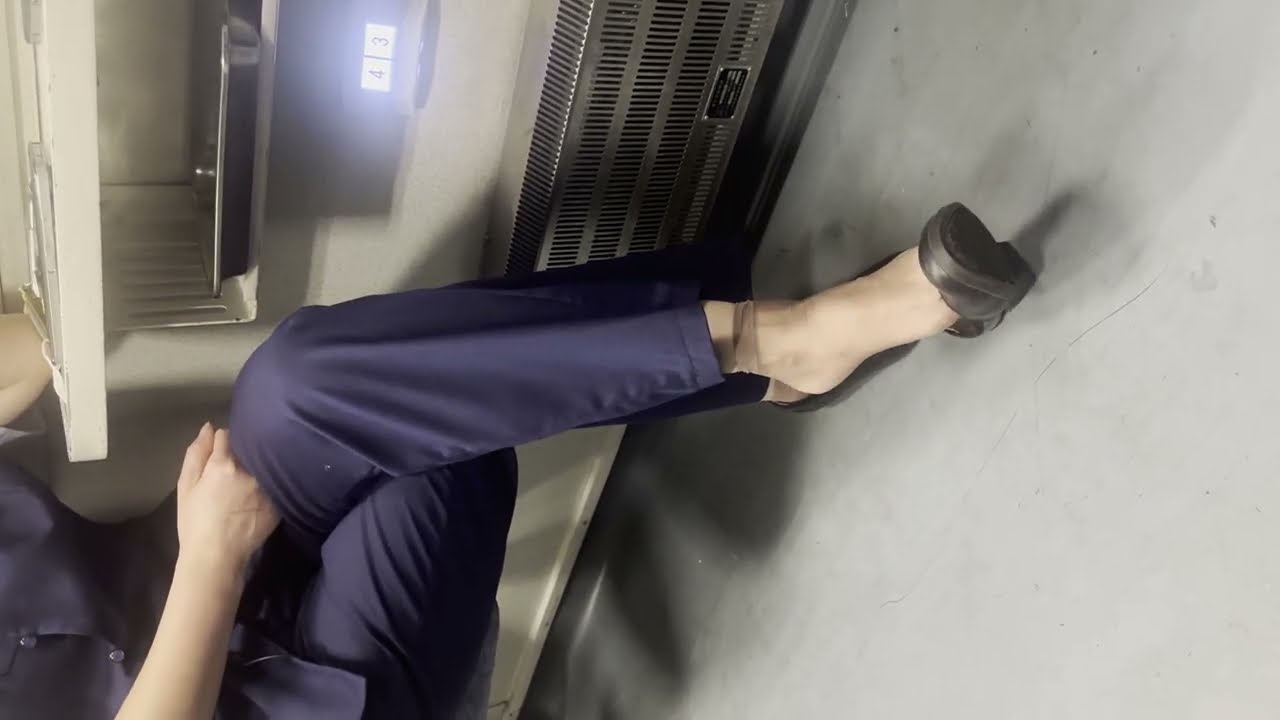 Train hostess shoeplay 