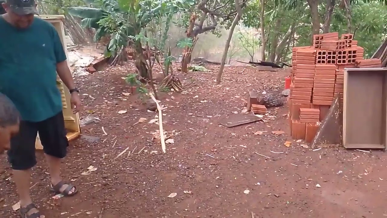 Chegamos na casa do meu irmão na hora da chuva 