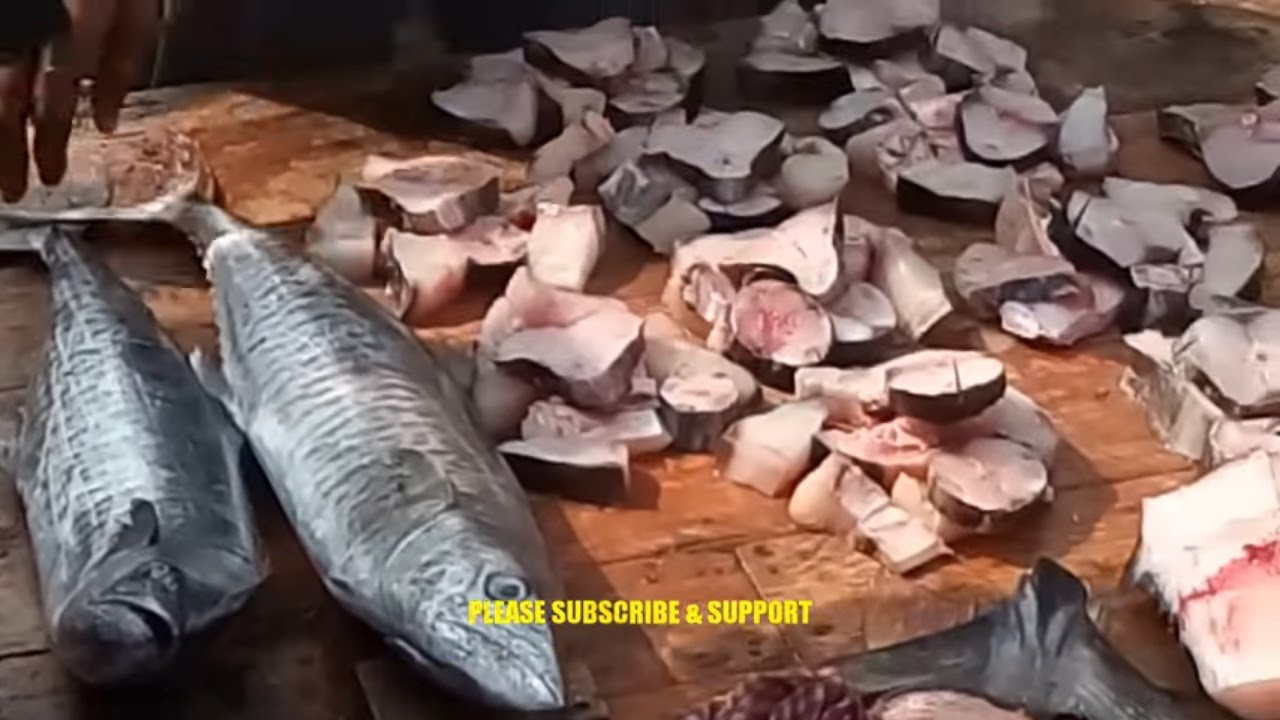 Amazing Cutting Fish 2017 | How To Fillet A 10 KG Fresh King Fish For Cooking | Village Fish Market