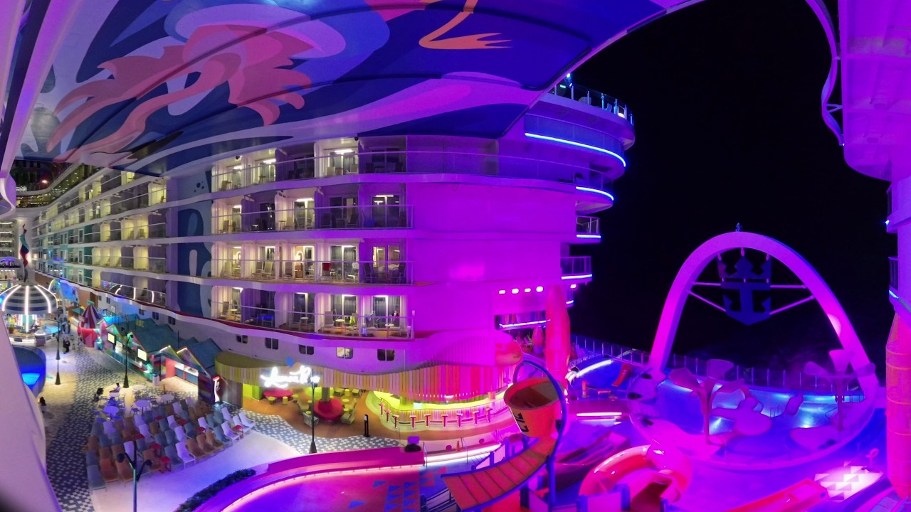 Icon of the Seas: Surfside Family View Balcony 360&ordm; Tour (8K 360)