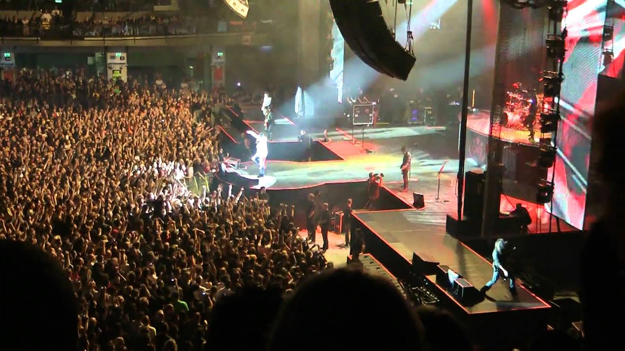 Guns N' Roses Welcome to the jungle LIVE Stadthalle, Vienna, Austria 2010-09-18 1080p FULL HD