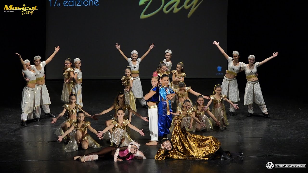 Musical Day 17a Edizione - 109)  SARAH MENCONI D. S.  -  Carrara  -  Aladdin